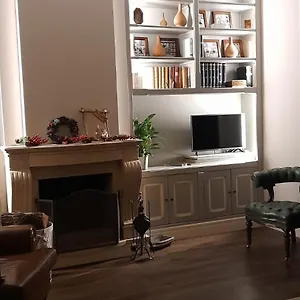 Bercos Deluxe Apartament Prato (Prato)